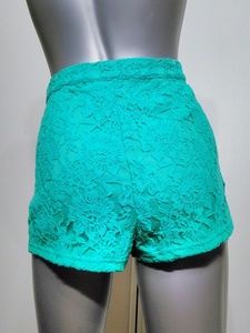 FOREVER 21 BOUTIQUE • Bright & Sexy Shorts (MP)